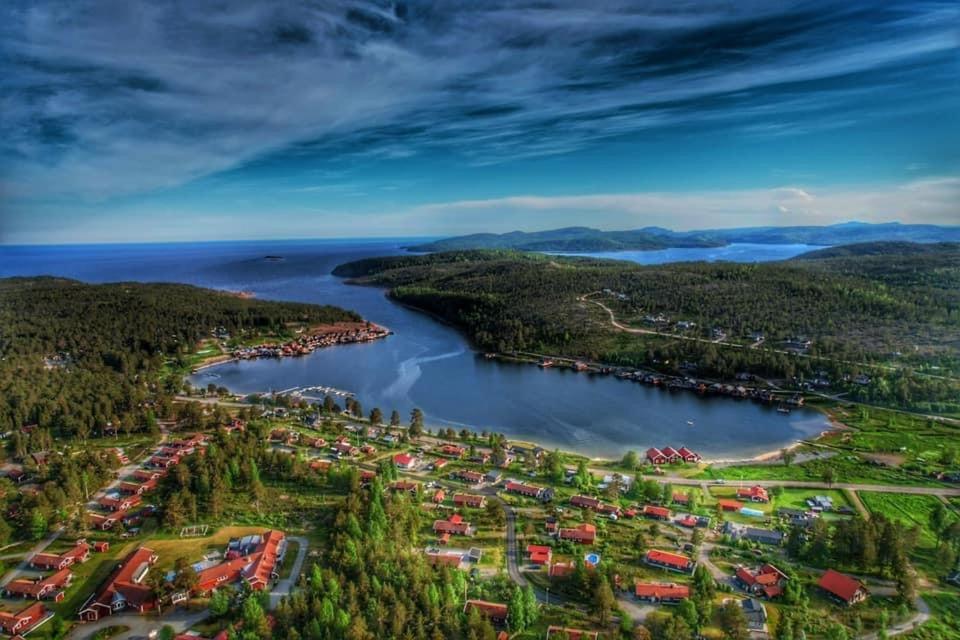 Отель Norrfaellsviken Rum & Koek Mjallom Экстерьер фото